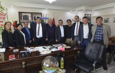 CHP'Lİ MECLİS ÜYELERİNDEN ESNAF ODALARINA ZİYARET